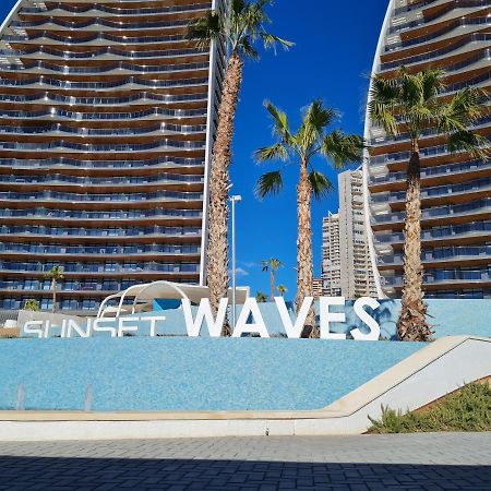 Sunny Morning Of Costa Blanca - Sunset Waves Benidorm Apartment Luaran gambar